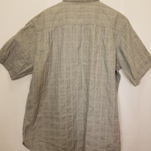 Shirt - Picture 2 of 2